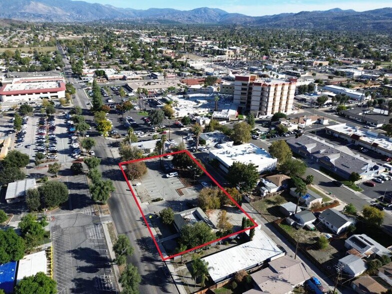 More Photos Of 1003 E Devonshire Ave, Hemet Drugstore For Sale