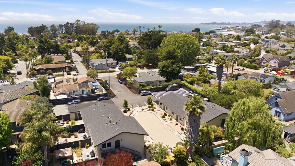 More Photos Of 2651-2661 Fresno St, Santa Cruz Apartments For Sale