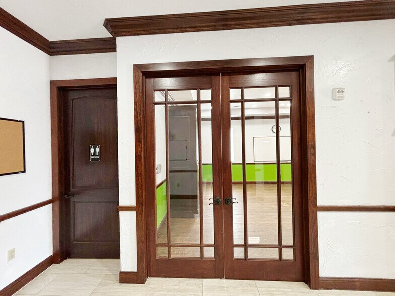 More Photos Of 6814 Lebanon Rd, Frisco Medical For Lease