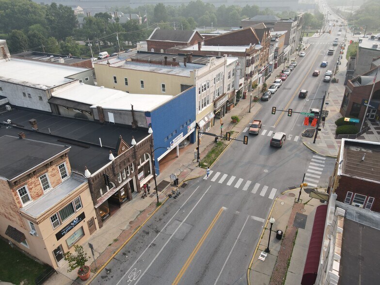 More Photos Of 200 E Lincoln Hwy, Coatesville Storefront For Lease