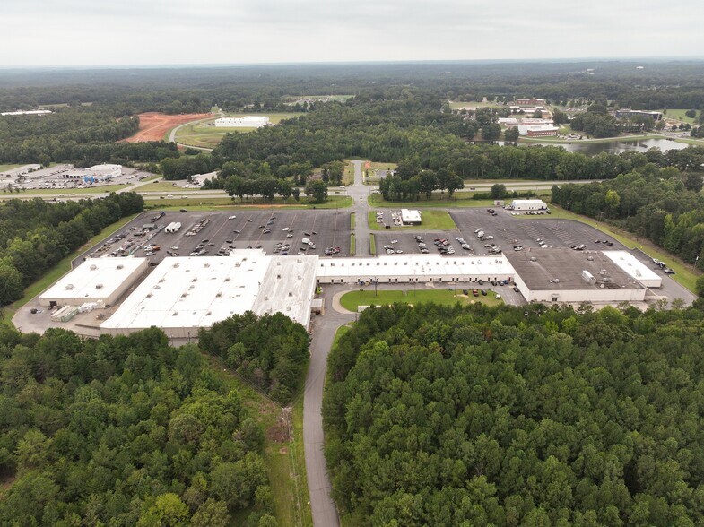 More Photos Of 1601-1639 US Highway 74A Byp, Spindale Unknown For Lease