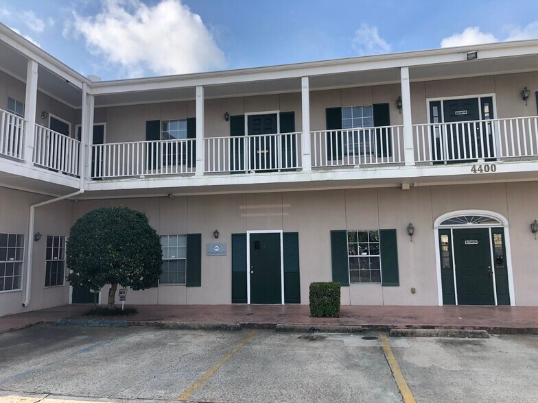 More Photos Of 4400 Trenton St, Metairie Loft Creative Space For Sale