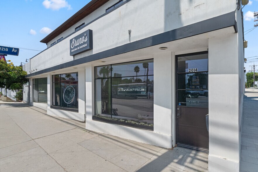 More Photos Of 2010-2016 Lincoln Blvd, Venice Storefront Retail Office For Lease