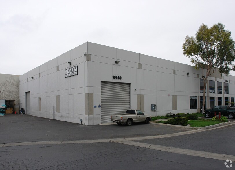 More Photos Of 13880 Magnolia Ave, Chino Warehouse For Lease
