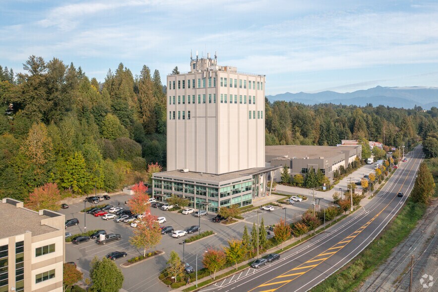 More Photos Of 34077 Gladys Ave, Abbotsford Office For Lease