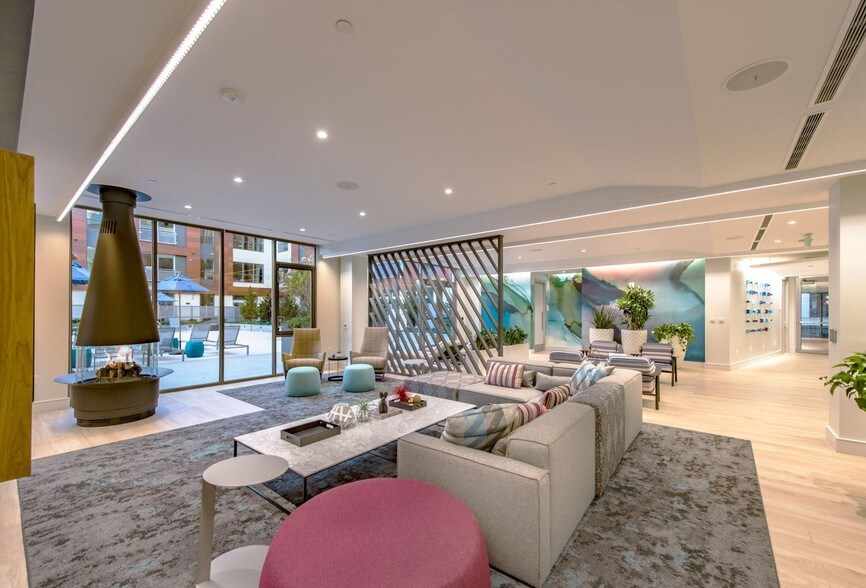 More Photos Of 190 Pleasant St, Malden Apartments For Lease