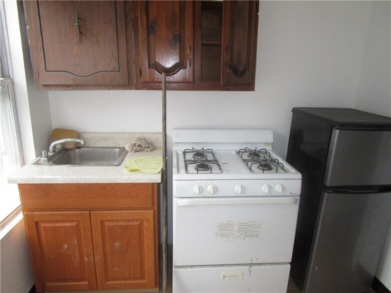 More Photos Of 3022 Brighton 8th St, Brooklyn Apartments For Sale