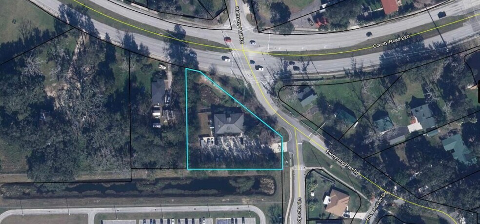 More Photos Of 14 Swimming Pen Dr, Middleburg Office For Lease