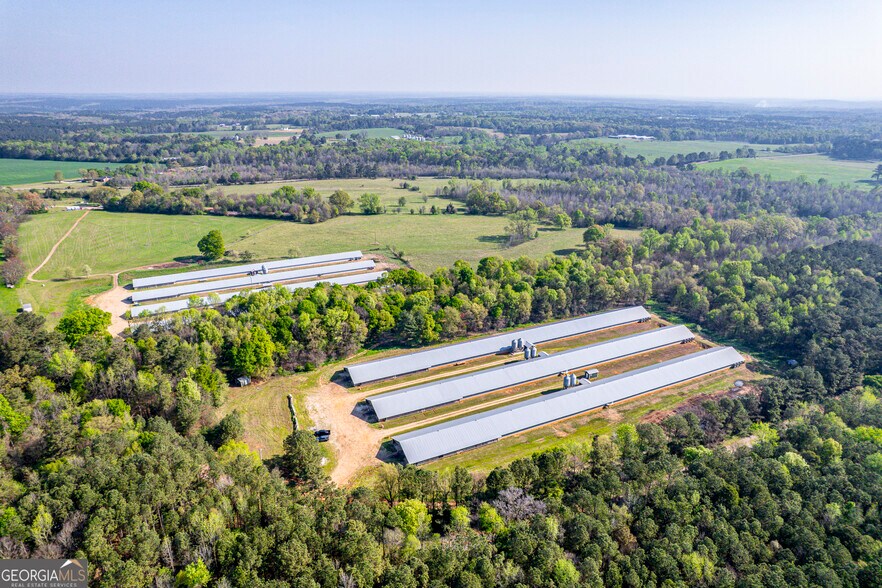 More Photos Of 125 Walker Gresham Rd, Stephens Warehouse For Sale