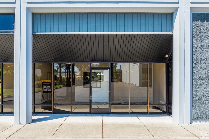 More Photos Of 2361 Industrial Pky W, Hayward Unknown For Lease