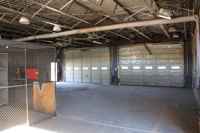 More Photos Of 2801 Duniven Cir, Amarillo Light Distribution For Lease