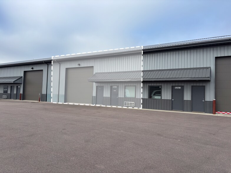 Primary Photo Of 27084 Kerslake Pl, Tea Industrial For Lease