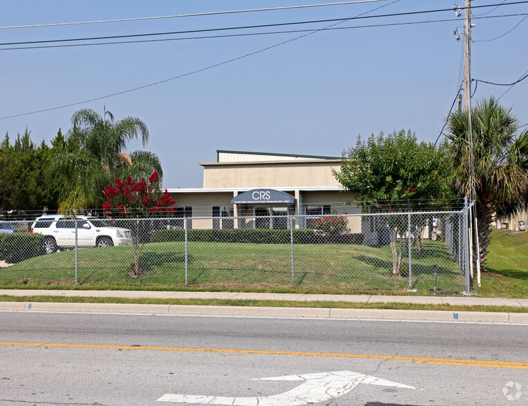 More Photos Of 2894 Forsyth Rd, Winter Park Warehouse For Lease