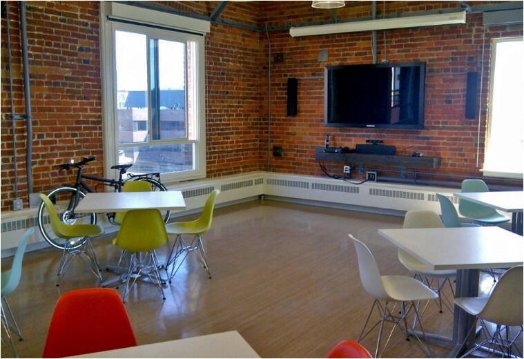 More Photos Of 1019 Wharf St, Victoria Office For Lease