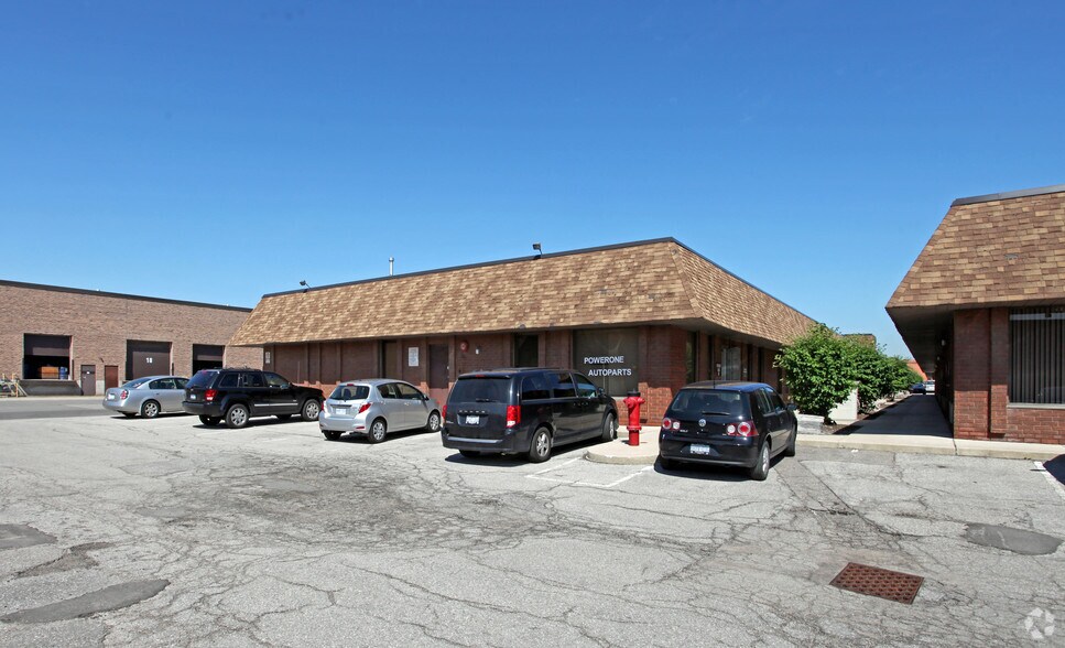 Primary Photo Of 1585 Britannia Rd E, Mississauga Warehouse For Lease