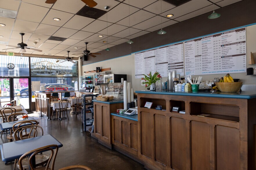 More Photos Of 1602-1608 N Cahuenga Blvd, Los Angeles Storefront Retail Office For Sale
