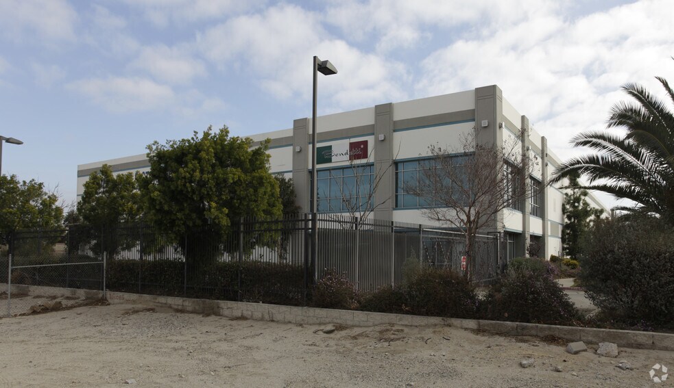 More Photos Of 12178 4th St, Rancho Cucamonga Warehouse For Lease