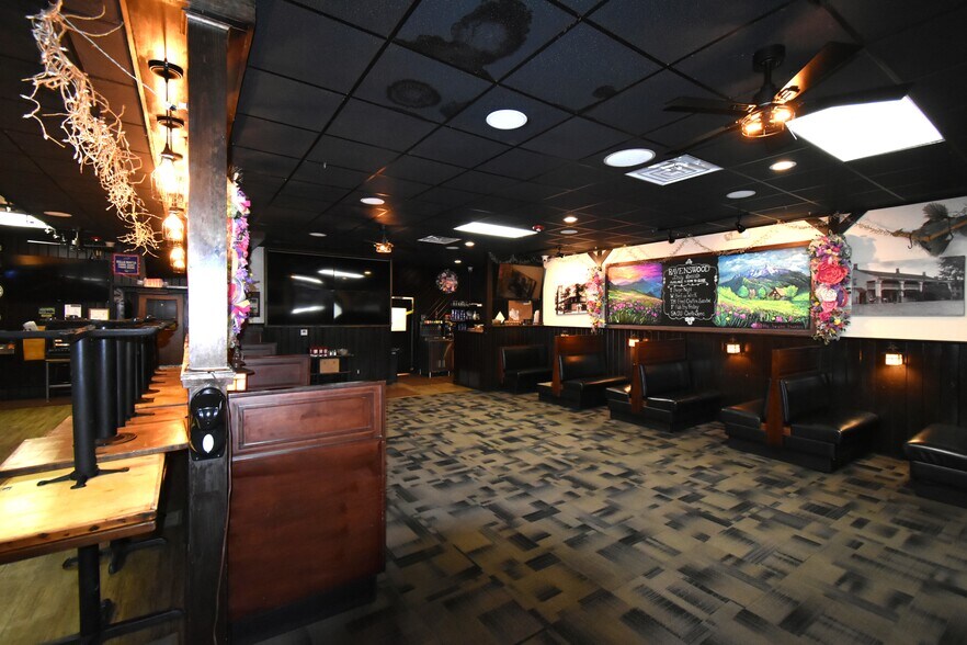 More Photos Of 1021 Rt-146, Clifton Park Restaurant For Sale