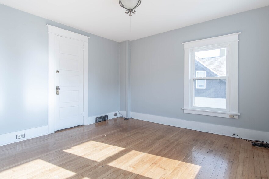 More Photos Of 1104 Washington St, Watertown Office For Sale
