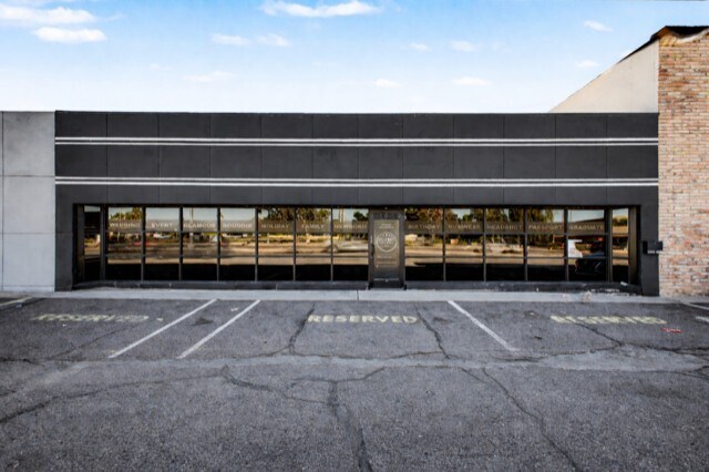 Primary Photo Of 1809 E Indian School Rd, Phoenix Storefront Retail Office For Lease
