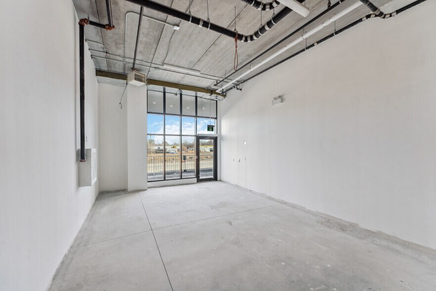 More Photos Of 1340-1350 Hemlock Rd, Ottawa Apartments For Sale