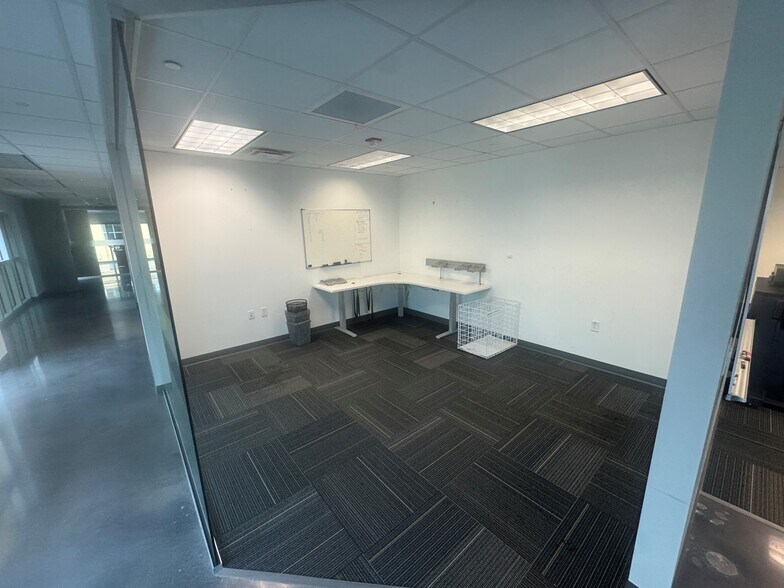 More Photos Of 1208 E Kennedy Blvd, Tampa Apartments For Lease