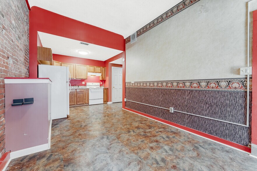 More Photos Of 214 Wall St, Morgantown Apartments For Sale