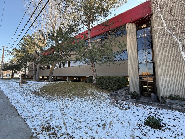 More Photos Of 860 E 4500 S, Salt Lake City Medical For Sale