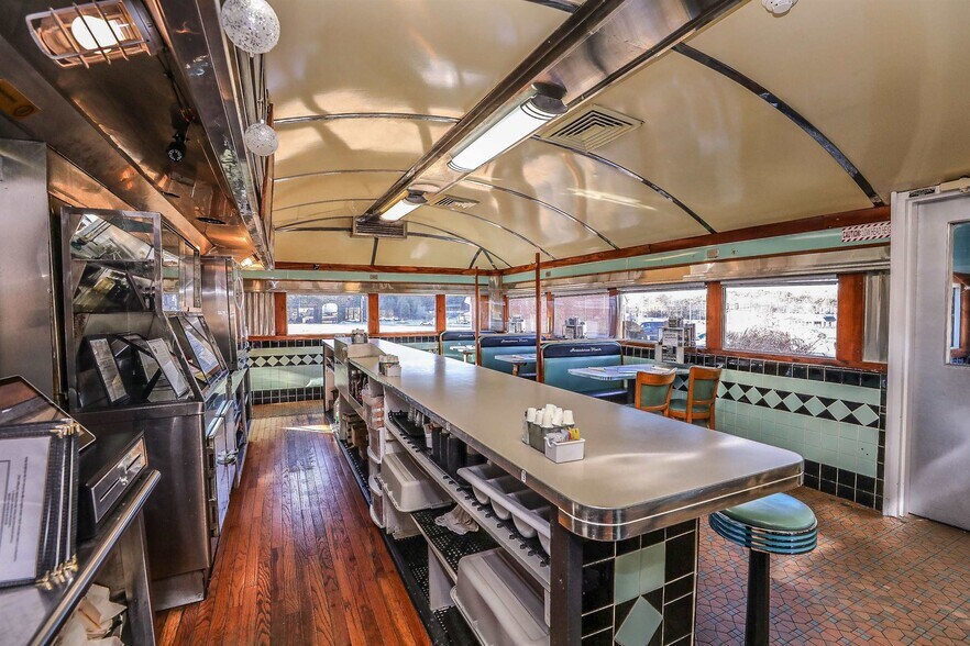 More Photos Of 1421 NH Route 119, Rindge Restaurant For Sale