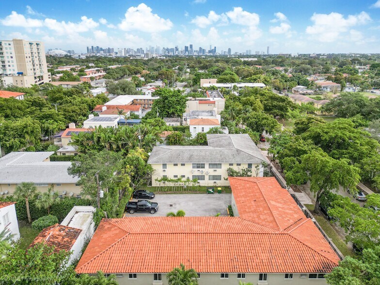More Photos Of 35 Antilla Ave, Coral Gables Apartments For Sale