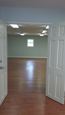 More Photos Of 70 Memorial Dr, Pinehurst Medical For Lease