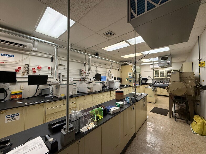 More Photos Of 800 W Front St, Chester Warehouse For Sale