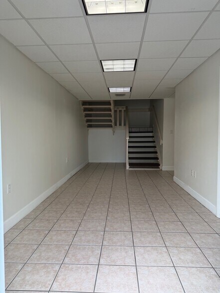 More Photos Of 16115-16155 SW 117th Ave, Miami Light Distribution For Sale