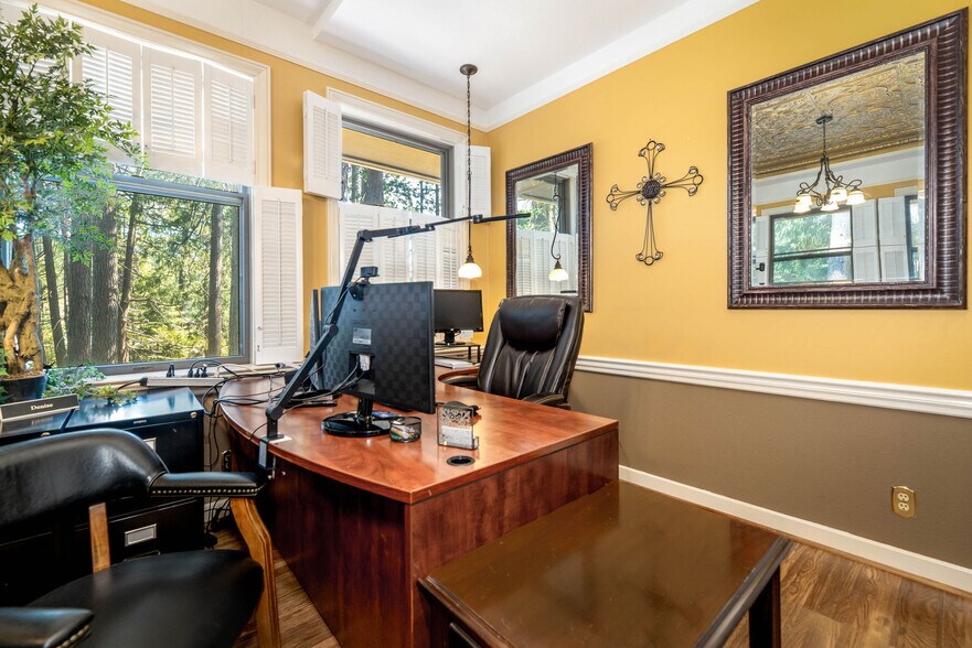More Photos Of 565 Brunswick Rd, Grass Valley Office For Sale