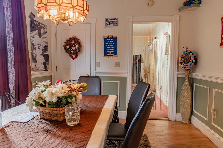 More Photos Of 1530 Congress St, Portland Multifamily For Sale