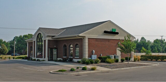 More Photos Of 3702 S Smithville Rd, Kettering Bank For Lease