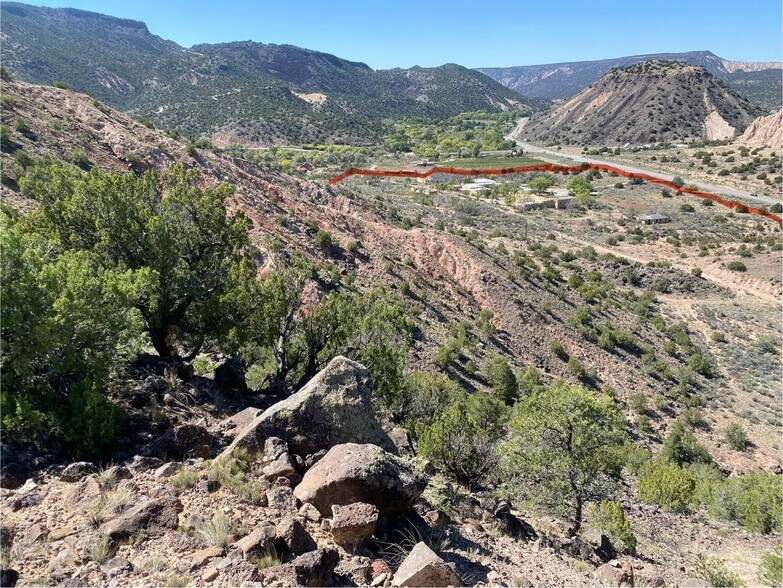 More Photos Of 7 Private Drive, Dixon Specialty For Sale