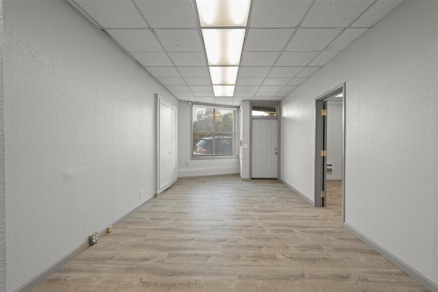 More Photos Of 19 Joost Ave, San Francisco Multifamily For Sale