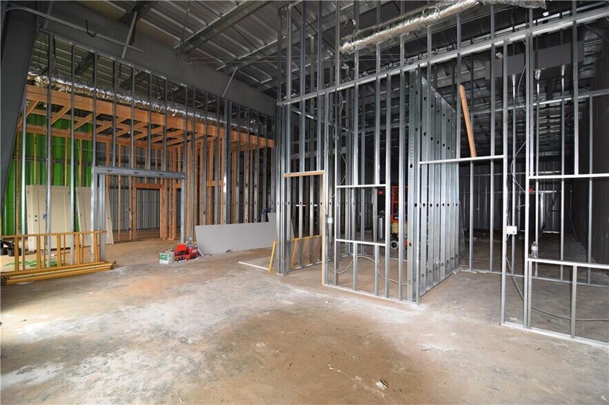 More Photos Of 1005 N Bloomington St, Lowell Storefront Retail Office For Sale