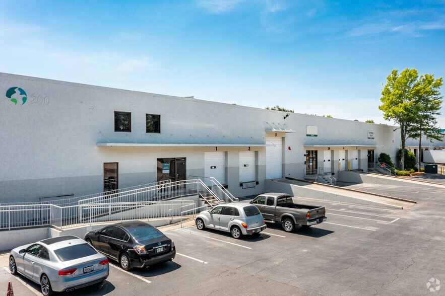 Primary Photo Of 100-200 Piedmont Ct, Doraville Warehouse For Lease