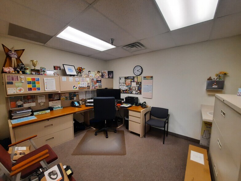 More Photos Of 909 E St Patrick St, Rapid City Storefront Retail Office For Sale