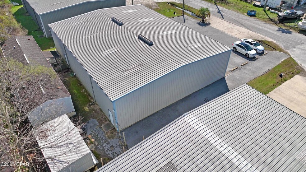More Photos Of 7622 McElvey Rd, Panama City Beach Industrial For Sale
