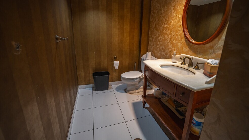 More Photos Of 6000 Park of Commerce Blvd, Boca Raton Distribution For Lease