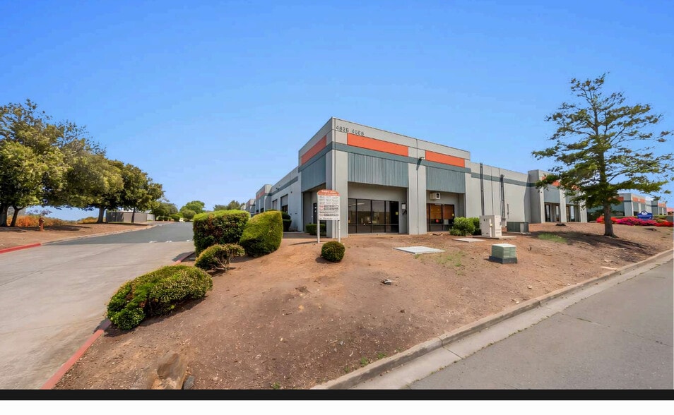 More Photos Of 4852-4882 E 2nd St, Benicia Warehouse For Sale
