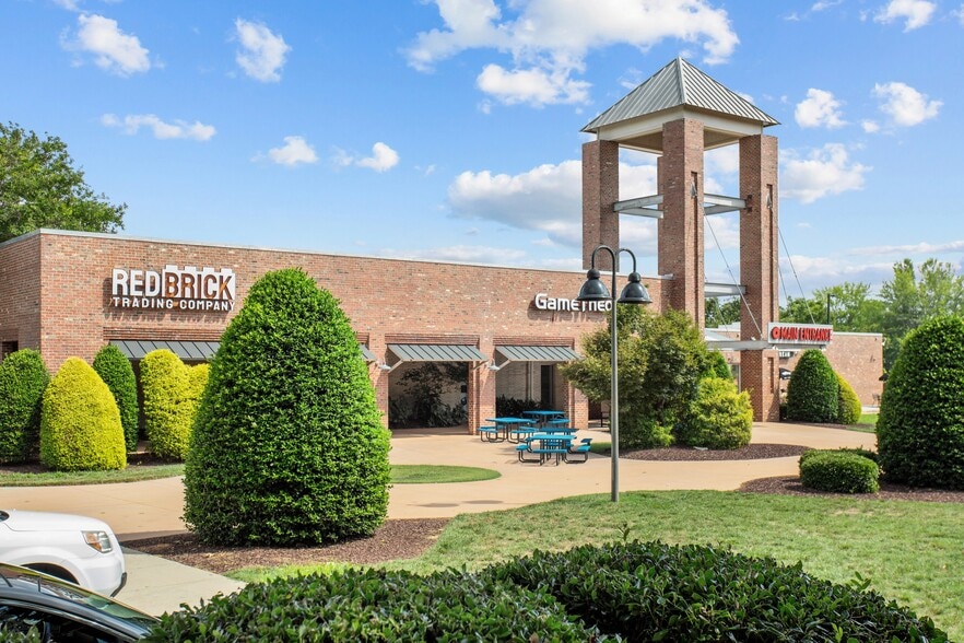 More Photos Of 1839 S Main St, Wake Forest Storefront For Lease