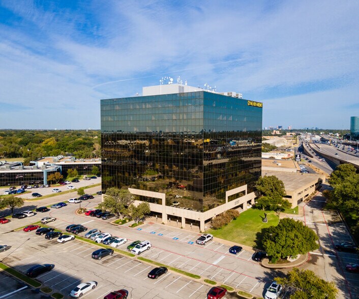 More Photos Of 2727 Lyndon B Johnson Fwy, Farmers Branch Office For Lease