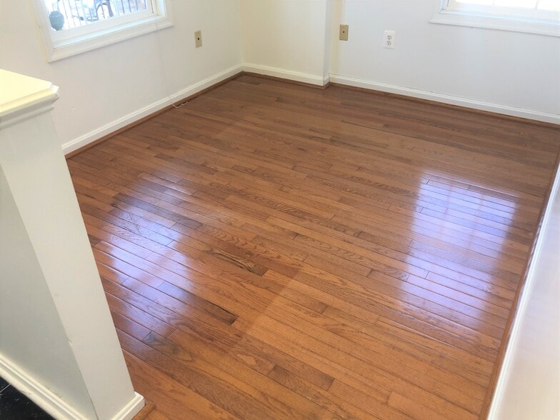 More Photos Of 10260-10268 Baltimore National Pike, Ellicott City Office For Lease