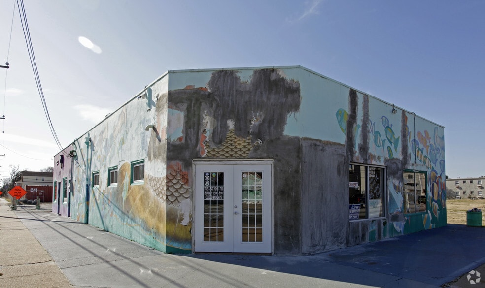 More Photos Of 943 E Ocean View Ave, Norfolk Freestanding For Lease