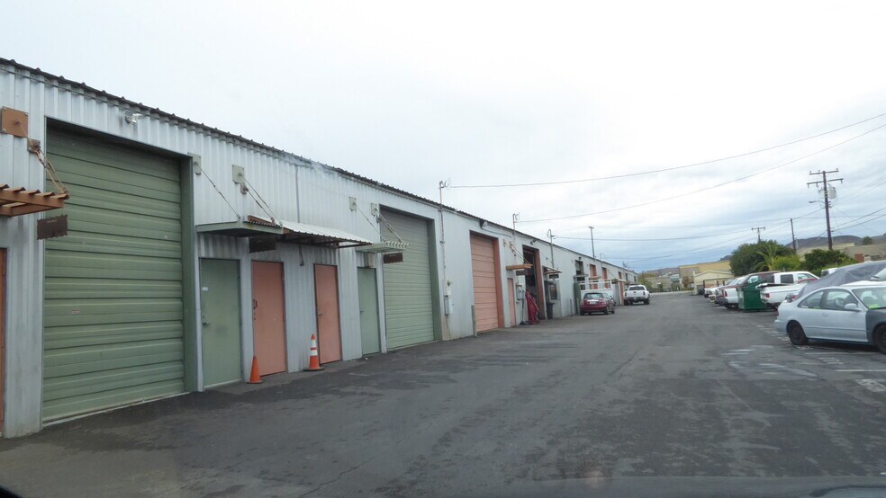 More Photos Of 555 Spring Rd, Moorpark Manufacturing For Lease