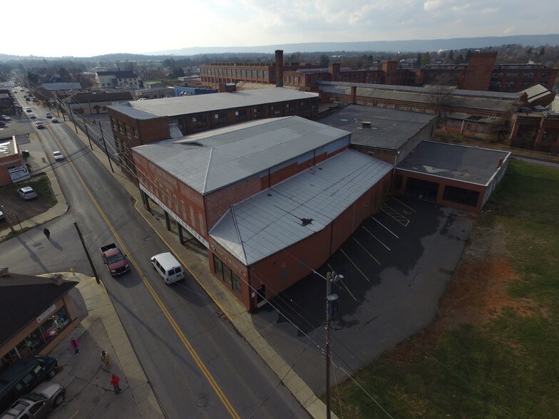 More Photos Of 301 Winchester Ave, Martinsburg Light Manufacturing For Sale